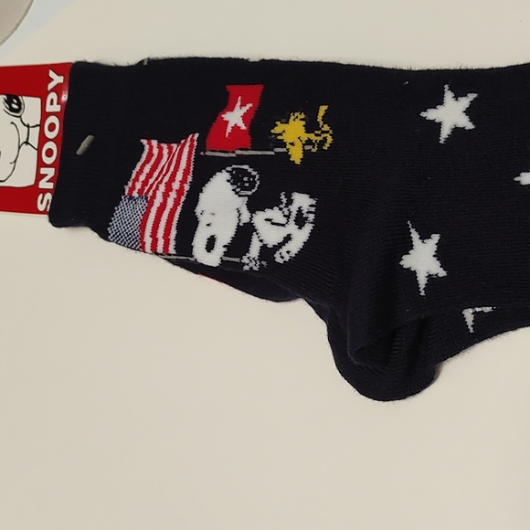 Snoopy socks women's 9 - Picture 8 of 8